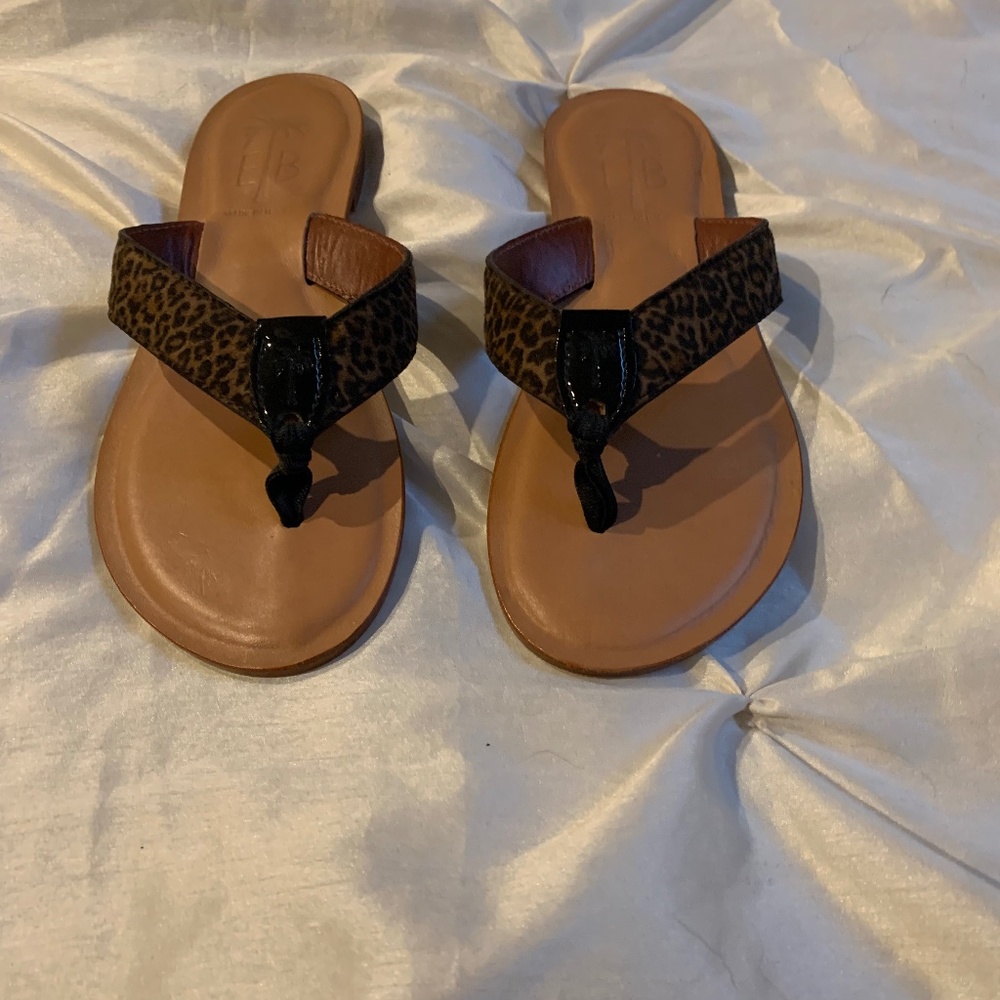 Eliza B Brown/Black Leopard Thong Leather Sandals sz 9